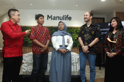 Donasi ini diberikan dalam bentuk beasiswa penuh untuk program sarjana selama 4 tahun bagi 20 siswa yang terpilih melalui proses seleksi.
