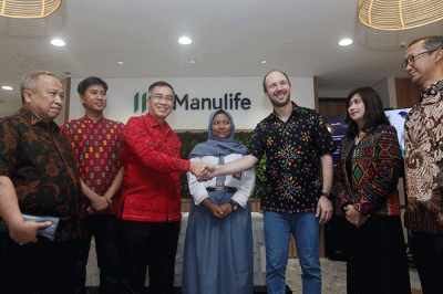Donasi ini diberikan dalam bentuk beasiswa penuh untuk program sarjana selama 4 tahun bagi 20 siswa yang terpilih melalui proses seleksi.