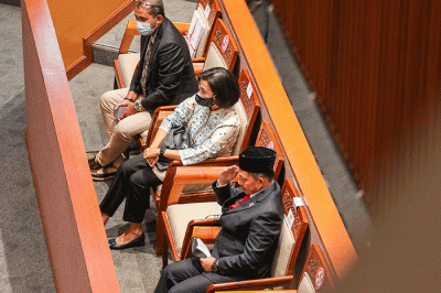 Rapat paripurna ke-26 masa persidangan V tahun 2021-2022 di Kompleks Parlemen, Senayan, Jakarta, Kamis (30/6/2022).