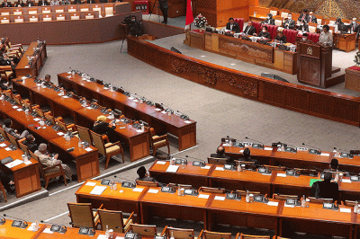 Rapat paripurna ke-26 masa persidangan V tahun 2021-2022 di Kompleks Parlemen, Senayan, Jakarta, Kamis (30/6/2022).