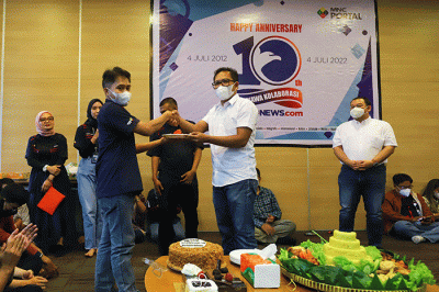 Syukuran perayaan HUT ke-10 Sindonews.com di Gedung Sindo, MNC Center, Kebon Sirih, Jakarta Pusat, Senin (4/7/2022).