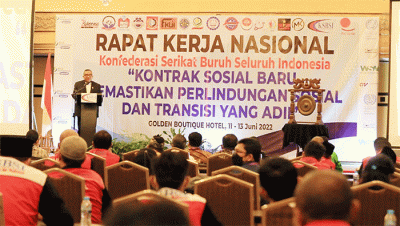 Wakil Menteri Ketenagakerjaan, Afriansyah Noor membuka Rapat Kerja Nasional Dewan Eksekutif Nasional Konfederasi Serikat Buruh Seluruh Indonesia Tahun 2022.