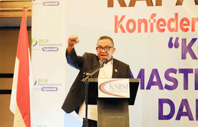 Wakil Menteri Ketenagakerjaan, Afriansyah Noor membuka Rapat Kerja Nasional Dewan Eksekutif Nasional Konfederasi Serikat Buruh Seluruh Indonesia Tahun 2022.
