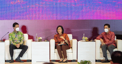 Menteri Keuangan Sri Mulyani Indrawati, secara langsung memberikan Keynote Speech pada acara forum bisnis, serta menjadi pembicara utama.