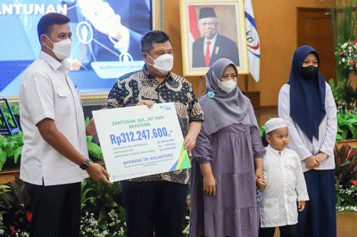 Santunan tersebut merupakan bukti hadirnya negara memberikan kepastian akan jaminan sosial kepada seluruh pekerja Indonesia.