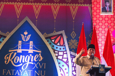 Menteri Pertahanan Prabowo Subianto saat menghadiri pembukaan Kongres Fatayat NU ke-16 di Dinning Hall, Jakabaring Sport City Palembang, Jumat (15/7/2022).