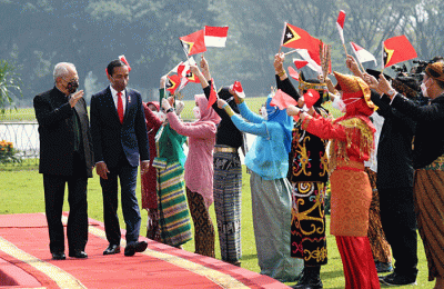 Presiden Joko Widodo menyambut kunjungan resmi Presiden Republik Demokratik Timor Leste Jose Ramos-Horta, di Istana Kepresidenan Bogor.