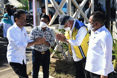 Presiden Joko Widodo mengatakan bahwa penataan kawasan tersebut bertujuan agar masyarakat sekitar bisa mendapatkan manfaat dari pariwisata di Labuan Bajo.