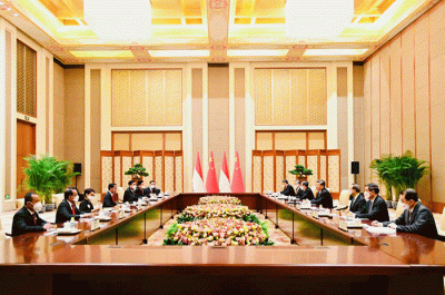 Presiden Jokowi melakukan pertemuan bilateral dengan Presiden Republik Rakyat Tiongkok (RRT) Xi Jinping di Villa 14, Diaoyutai State Guesthouse.