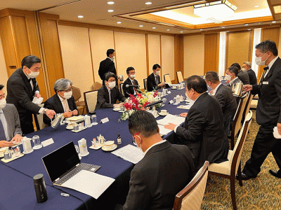 Menteri Koordinator Bidang Perekonomian Airlangga Hartarto bertemu dengan Gubernur Japan Bank for International Cooperation (JBIC) yang baru, Nobumitsu Hayashi.