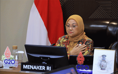 Menteri Ketenagakerjaan Ida Fauziyah menyambut baik acara Peningkatan Pemahaman Hak Konstitusional Warga Negara (PPHKWN) bagi organisasi pekerja.