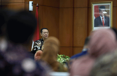 Ketua MPR Bambang Soesatyo memberikan kata sambutan dalam Forum Tematik Bakohumas di Ruang Delegas, Nusantara v. Kompleks Parlemen MPR/DPR-DPD.