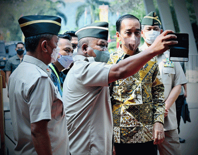 Presiden Joko Widodo menghadiri peresmian pembukaan Silaturahmi Nasional (Silatnas) Persatuan Purnawirawan TNI AD (PPAD) Tahun 2022.