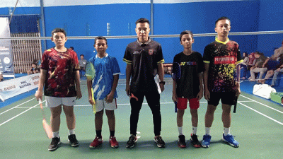 Jhonlin Barminton Club (JBC) berhasil menyabet juara pada dua kategori ajang pertandingan bulu tangkis Liga Banua V.