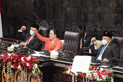 Ketua DPR RI Puan Maharani memberikan paparannya pada Sidang Tahunan MPR dan Sidang Bersama DPR - DPD Tahun 2022 di Gedung Nusantara, Kompleks Parlemen.
