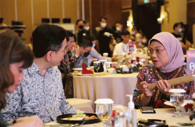 Menteri Ketenagakerjaan Ida Fauziyah, menyampaikan bahwa produktivitas SDM sangat penting dan dibutuhkan dalam berinvestasi.