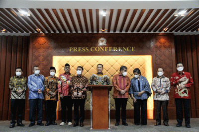 Peringatan Hari Konstitusi dan Hari Ulang Tahun ke-77 MPR di Plaza Nusantara IV, Kompleks Parlemen, Senayan, Jakarta, Kamis (18/8/2022).