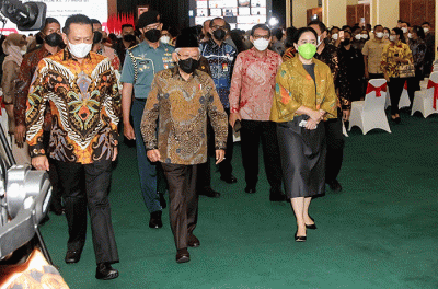 Peringatan Hari Konstitusi dan Hari Ulang Tahun ke-77 MPR di Plaza Nusantara IV, Kompleks Parlemen, Senayan, Jakarta, Kamis (18/8/2022).