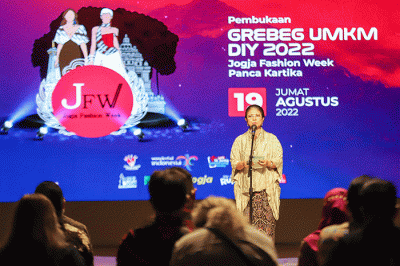 Pembukaan Jogja Fashion Week 2022 di Kamala Grand Ballroom Sleman City Hall, Yogyakarta, Jumat (19/8/2022).