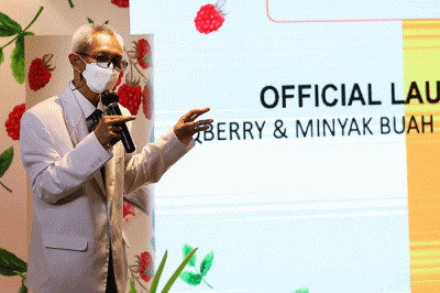 Launching Qberry dan Minyak Buah Merah Plus Virgin Coconut Oil di Jakarta, Senin (22/8/2022).