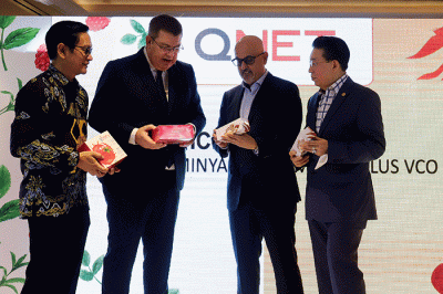 Launching Qberry dan Minyak Buah Merah Plus Virgin Coconut Oil di Jakarta, Senin (22/8/2022).
