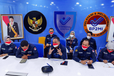 Keterangan pers terkait 241 calon pekerja migran Indonesia (CPMI) yang diduga menjadi korban penipuan di Kamboja telah dipulangkan ke Tanah Air di Jakarta.