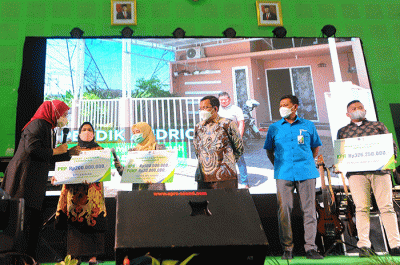 Job Fair Pasker.id di Universitas Islam Negeri Sunan Ampel, Surabaya, Selasa (23/8/2022).