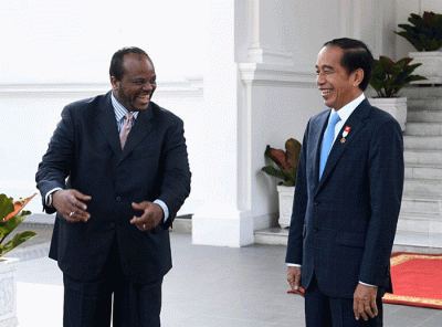 Presiden Joko Widodo menerima kunjungan Raja Eswatini, Raja Mswati III, di Istana Merdeka, Jakarta, Rabu (24/8/2022).