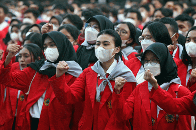 Pengenalan Kehidupan Kampus Bagi Mahasiswa Baru (PKKMB) 2022, di halaman Kampus Untag Surabaya, Jawa Timur.