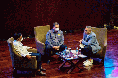 Menko Bidang Perekonomian Airlangga Hartarto saat menjadi Distinguished Guest Speaker pada acara seminar UPH Festival 2022.