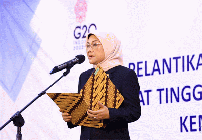 Menteri Ketenagakerjaan Ida Fauziyah melantik 60 pejabat yang terdiri atas pejabat tinggi pratama, administrator, dan pengawas.