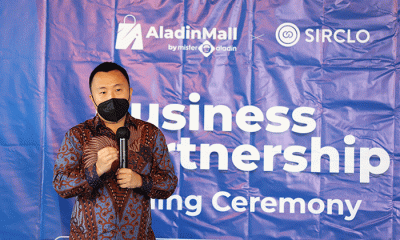 Penandatanganan Memorandum of Understanding (MoU) Aladin Mall by Mister Aladin dengan Sirclo di Park Hyatt, Kebon Sirih, Jakarta, Senin (29/8/2022).