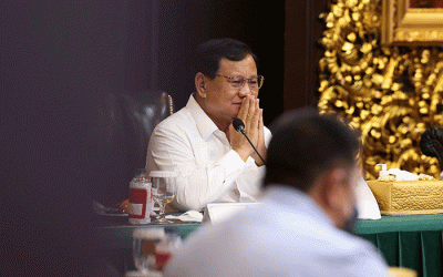 Menteri Pertahanan Prabowo Subianto menerima perwakilan holding industri pertahanan DEFEND ID.