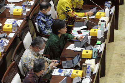 Rapat Kerja dengan Komisi XI DPR RI di Jakarta, Rabu (31/8/2022).