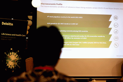 Peluncuran hasil riset dan talkshow Digitising Indonesia's Health Care Sector di Jakarta, Kamis (1/9/2022).