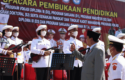 Prabowo melanjutkan Universitas Pertahanan adalah lembaga pendidikan yang sangat strategis dan vital.
