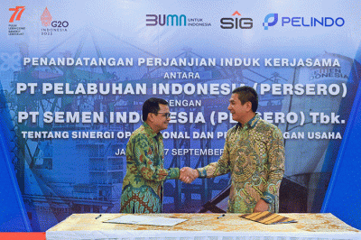 Penandatanganan perjanjian induk kerja sama sinergi operasional dan pengembangan usaha di Jakarta, Rabu (7/9/2022).