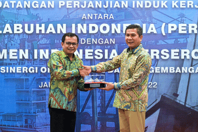 Penandatanganan perjanjian induk kerja sama sinergi operasional dan pengembangan usaha di Jakarta, Rabu (7/9/2022).