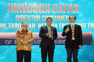 Penghargaan The Inspiring Leader of Mortgage Banking 2022 dalam ajang Properti Indonesia Award (PIA) 2022 di Jakarta, Rabu (7/9/2022).