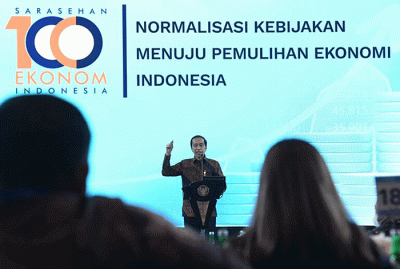 Presiden Joko Widodo secara resmi membuka acara Sarasehan 100 Ekonom Indonesia di Jakarta, Rabu (7/9/2022).