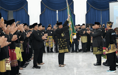 Pelantikan Pengurus Ikatan Pencak Silat Indonesia (IPSI) Provinsi Jawa Barat pada Senin, 12 September 2022 diwarnai aksi berbalas pantun.