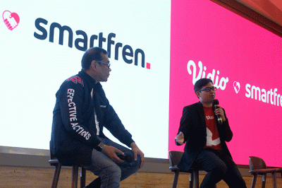 Peluncuran paket hasil kolaborasi antara Smartfren dan Vidio di Jakarta, Selasa (27/9/2022).
