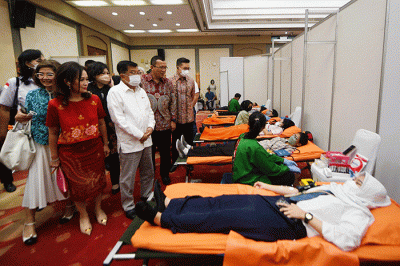 Pelaksanaan kegiatan donor darah di Menara BTN, Jakarta Pusat, Kamis (29/9/2022).