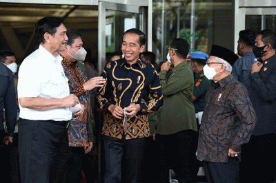 Presiden tidak ingin jika jajarannya justru menggunakan Anggaran Pendapatan dan Belanja Negara (APBN) untuk berbelanja produk impor.