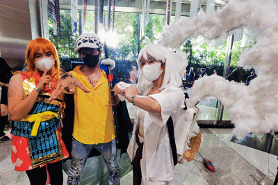 Penampilan para pengunjung yang memadati acara Indonesia Comic Con 2022 di Jakarta Convention Center, Jakarta, Minggu (2/10/2022).