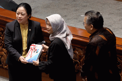 Rapat Paripurna DPR Ke-8 Masa Persidangan I Tahun Sidang 2022-2023 di Kompleks Parlemen, Senayan, Jakarta, Selasa (4/10/2022).