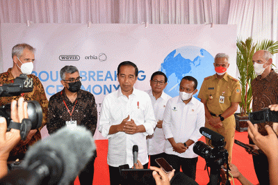 Presiden Jokowi meminta agar tragedi kerusuhan yang terjadi di Stadion Kanjuruhan, Kabupaten Malang, pada Sabtu (1/10/2022) lalu diinvestigasi hingga tuntas.