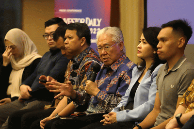 Keterangan pers terkait penyelenggaraan Investor Daily Summit 2022 di Jakarta, Senin (3/10/2022).