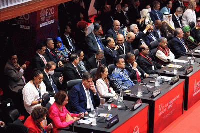 Penutupan pertemuan Parliamentary Forum and the 8th G20 Parliamentary Speakers' Summit (P20) di Gedung Nusantara, Kompleks Parlemen, Senayan, Jakarta.