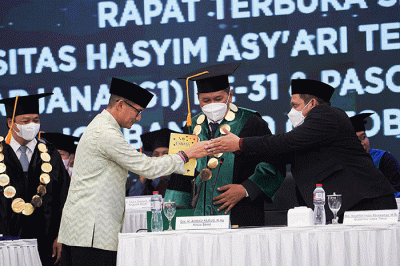 Orasi Ilmiah pada Wisuda Sarjana (S1) ke-31 dan Pascasarjana ke-20 Universitas Hasyim Asy'ari Tebuireng Jombang, Jawa Timur, Minggu (9/10/2022).